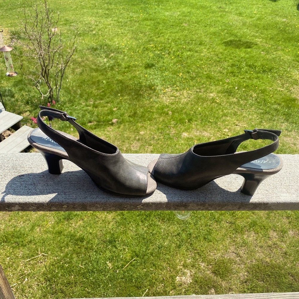 NWOB Aerosoles “Gin Class” heel